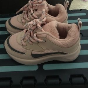 Zara toddler size 4 sneakers